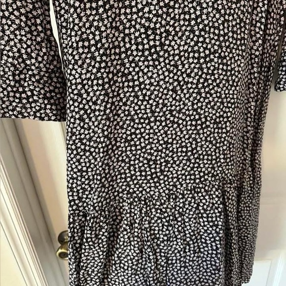 H&M || Floral midi dress - Picture 2 of 2